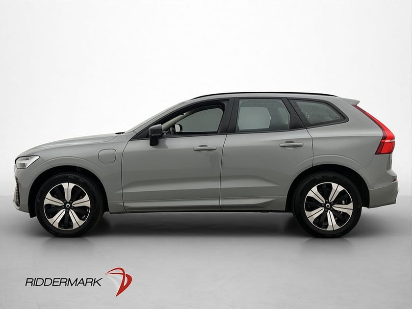 Bild 2 av Volvo XC60 T6 AWD Plus Dark Edition Pano Drag Kamera Skinn