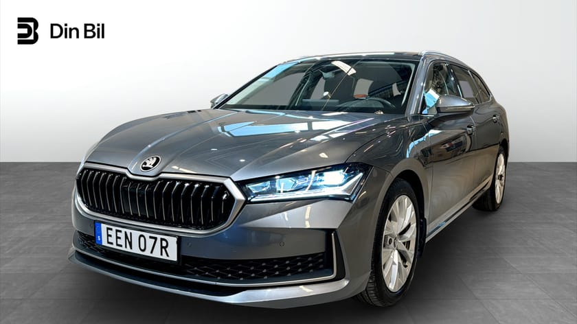 Bild 1 av Škoda Superb iV Kombi Selection DSG | Drag/P-värmare/Navigation