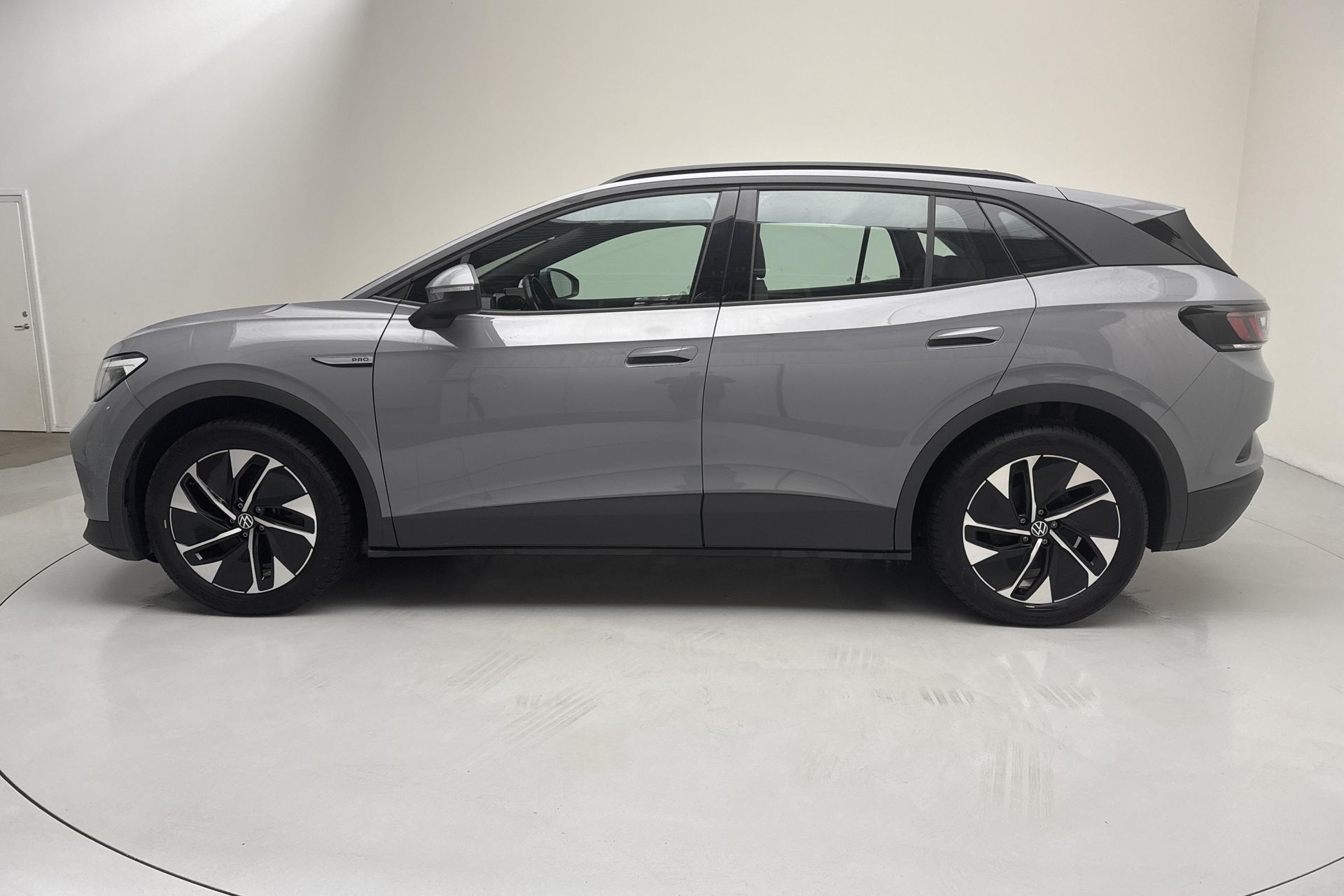 Volkswagen ID.4 Pro Performance 2023, kuva 2/10
