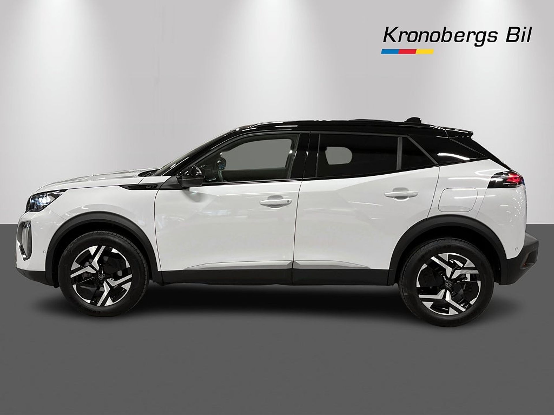 Peugeot 2008 GT 1.2 PureTech 130hk Aut 2025, bild 4/10