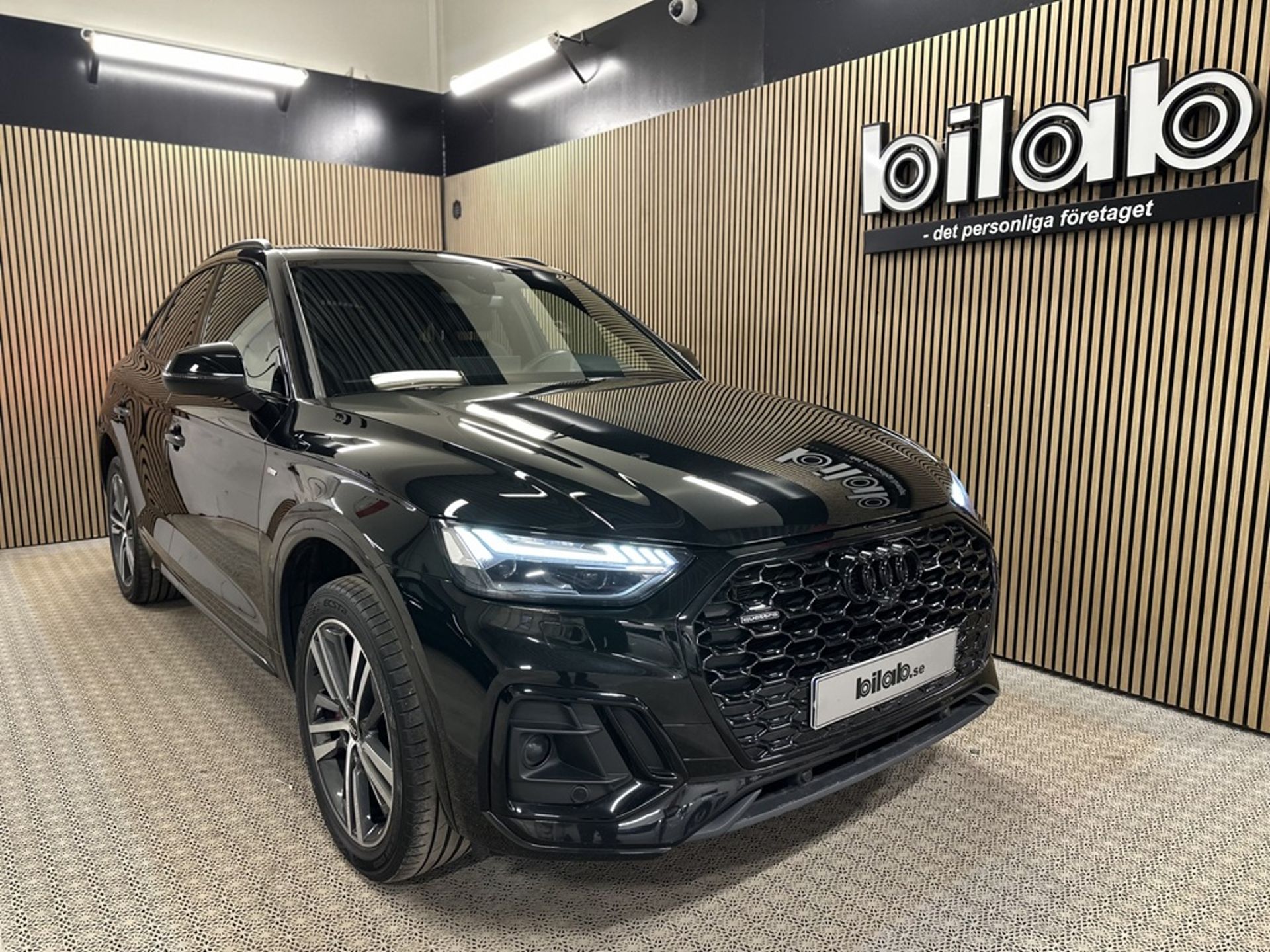Audi Q5 2022, bild 2/8