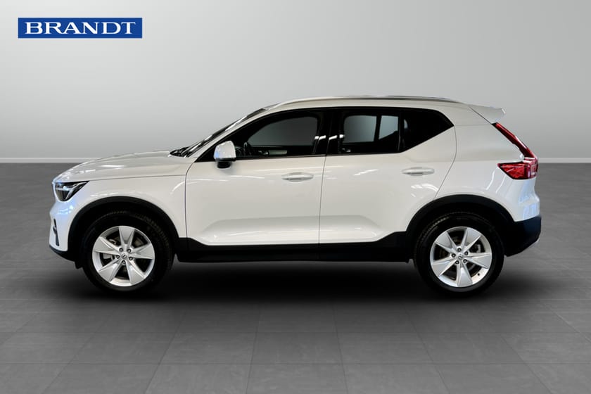 Bild 3 av Volvo XC40 B3 FWD Bensin Core