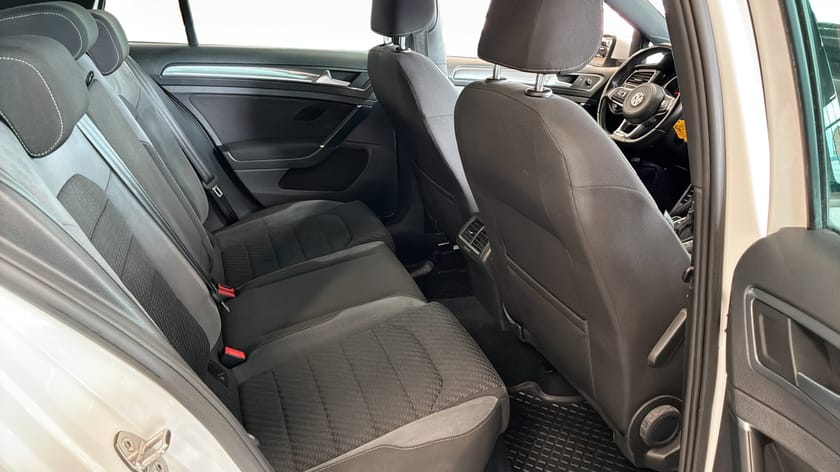 Bild 5 av Volkswagen Golf 5D 1.5 TSi 150hk R-LINE / VÄRMARE /