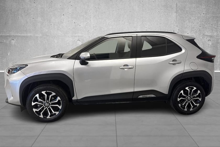 Bilde 2 av Toyota Yaris Cross Hybrid AWD-i