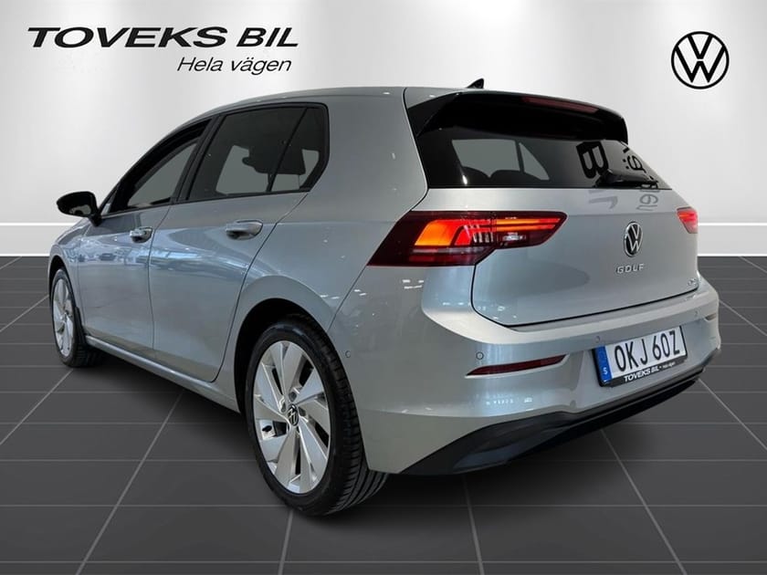 Bild 4 av Volkswagen Golf 8.5 Life Edition Mildhybrid 1.5eTSI|Parkeringsvärm