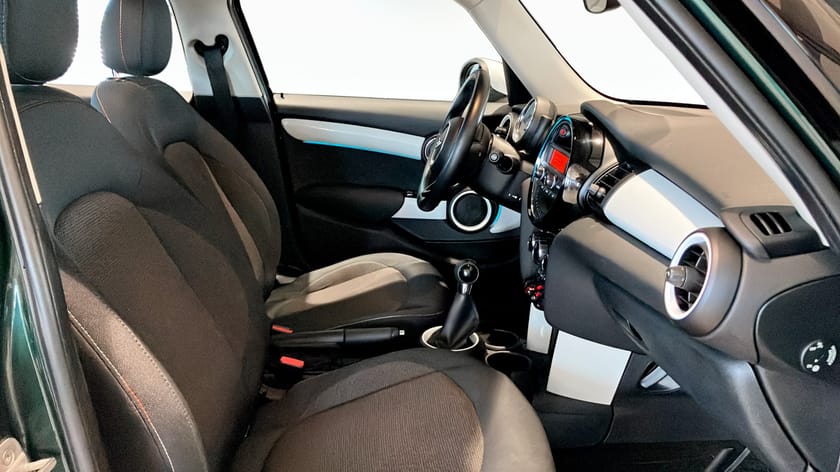 Bild 3 av MINI Cooper 5 Dörrar