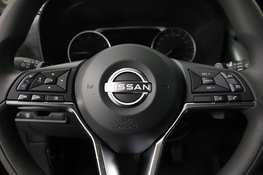Bild 3 av Nissan Juke Hybrid N-Connecta / Navi / Carplay / FRISERVICE / RABATT