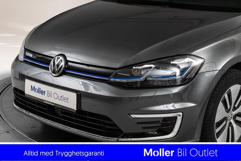 Bilde 2 av Volkswagen e-Golf 136 hk exclusive kamp *
