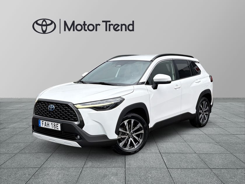 Bild 1 av Toyota Corolla Cross Hybrid AWD-i e-CVT 197hk,Executive,Drag