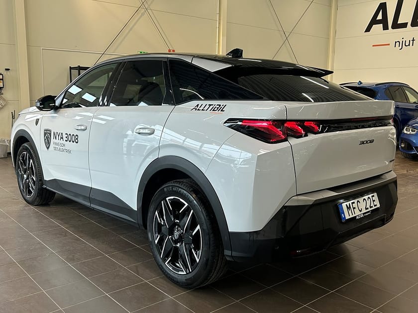 Bild 5 av Peugeot 3008 Hybrid 145 GT 1.2 PT e-DSC Kamera/Navi/Carplay