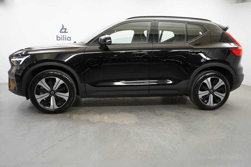 Bild 2 av Volvo XC40 Recharge Core Edition, Dragkrok, Baklucka elmanövrerad