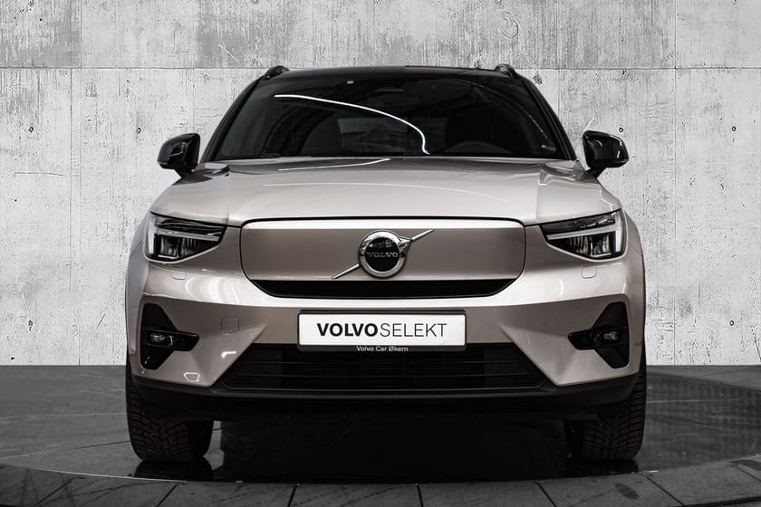 Bilde 3 av Volvo XC40 Recharge Twin motor El. Plus 408Hk. Velutstyrt!