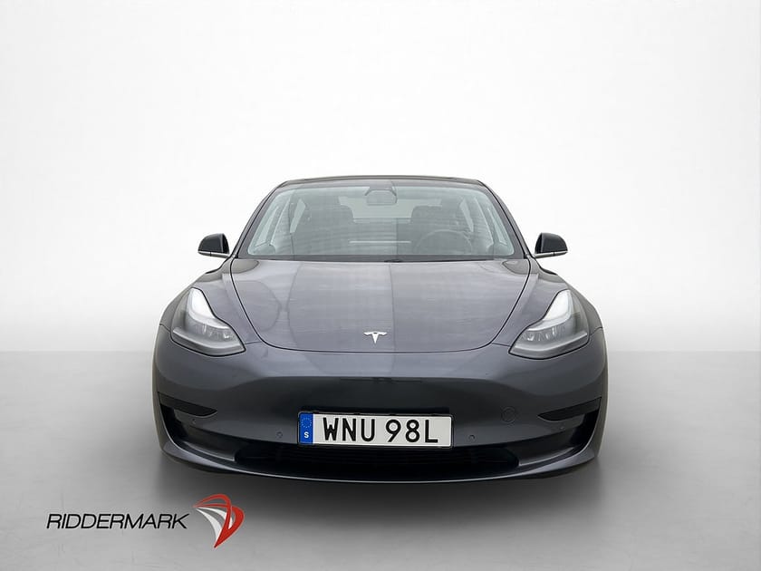 Bild 2 av Tesla Model 3 Standard Range Plus Svensksåld Panorama Kamera