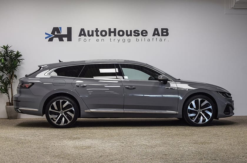 Bild 3 av Volkswagen Arteon eHybrid Shooting Brake R-Line Värmare Drag Garanti