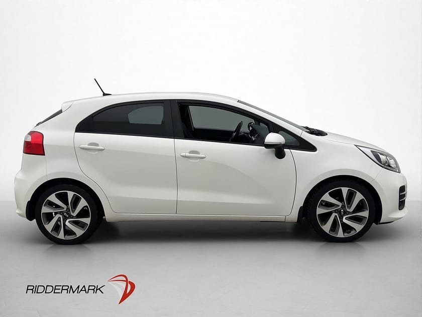 Bild 5 av Kia Rio 1.2 CVVT 84hk Special Edition Kamera Navi Bluetooth