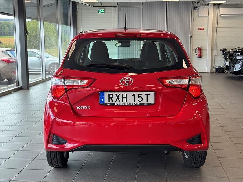 Bild 4 av Toyota Yaris 5-dörrar 1.5 VVT-iE Multidrive S Kamera Active