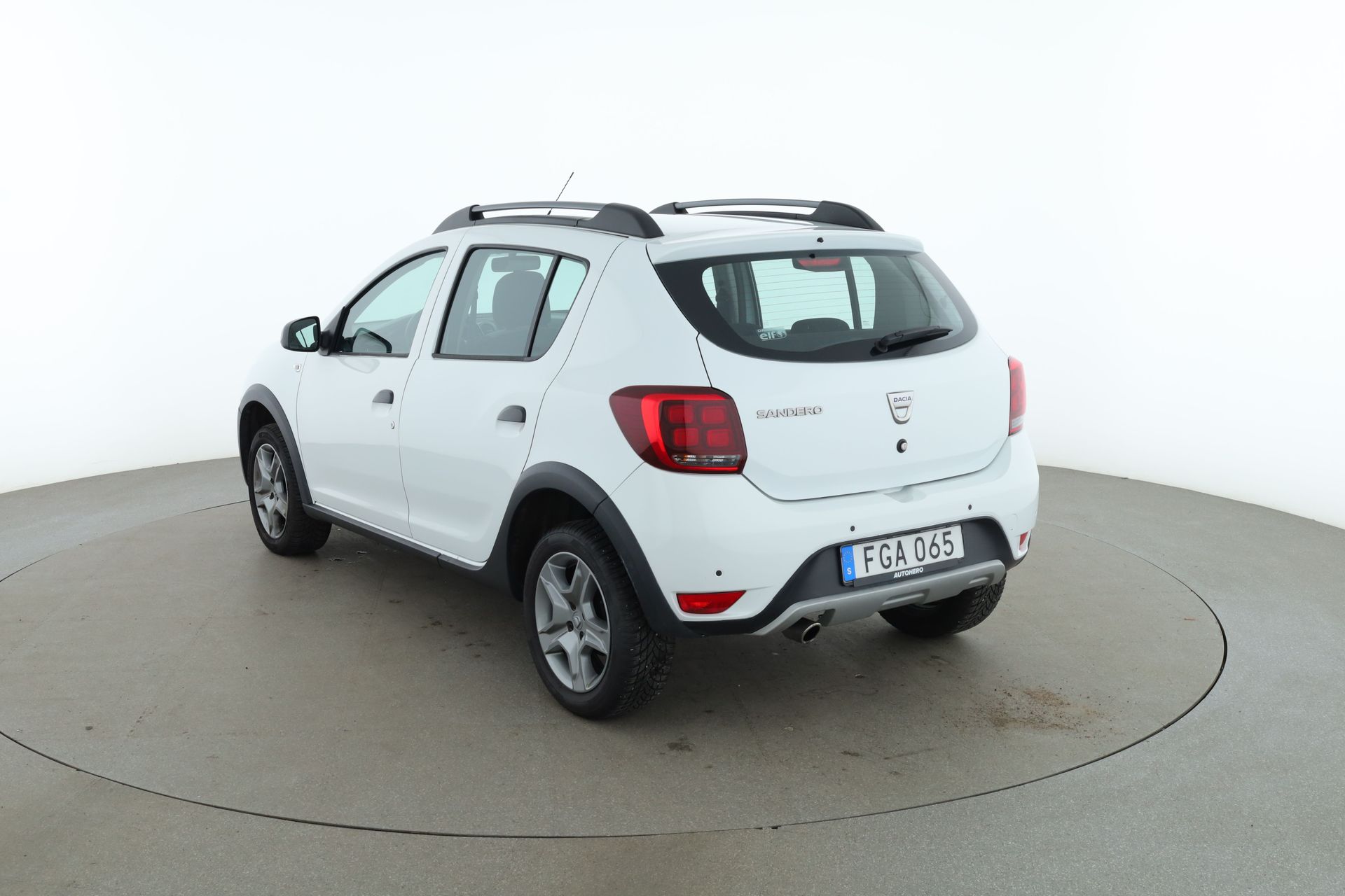 Dacia Sandero Stepway 2019, kuva 3/39
