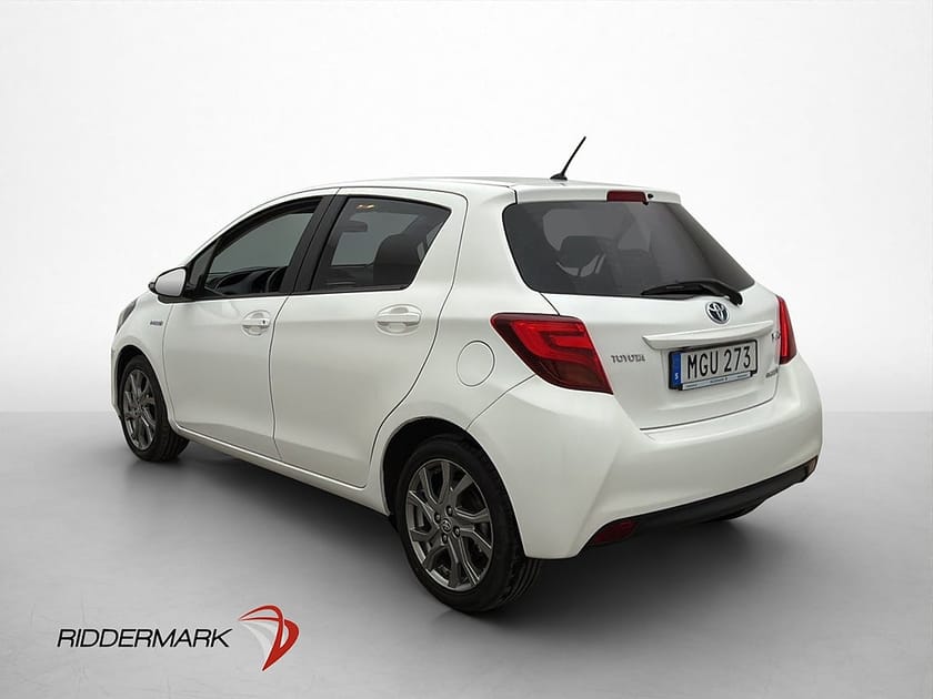Bild 5 av Toyota Yaris Hybrid e-CVT 101hk Active Style Kamera AC