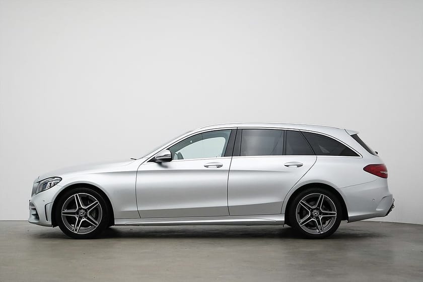 Bild 3 av Mercedes-Benz C 220 T d C220 / 194hk / AMG / Multibeam / Premium