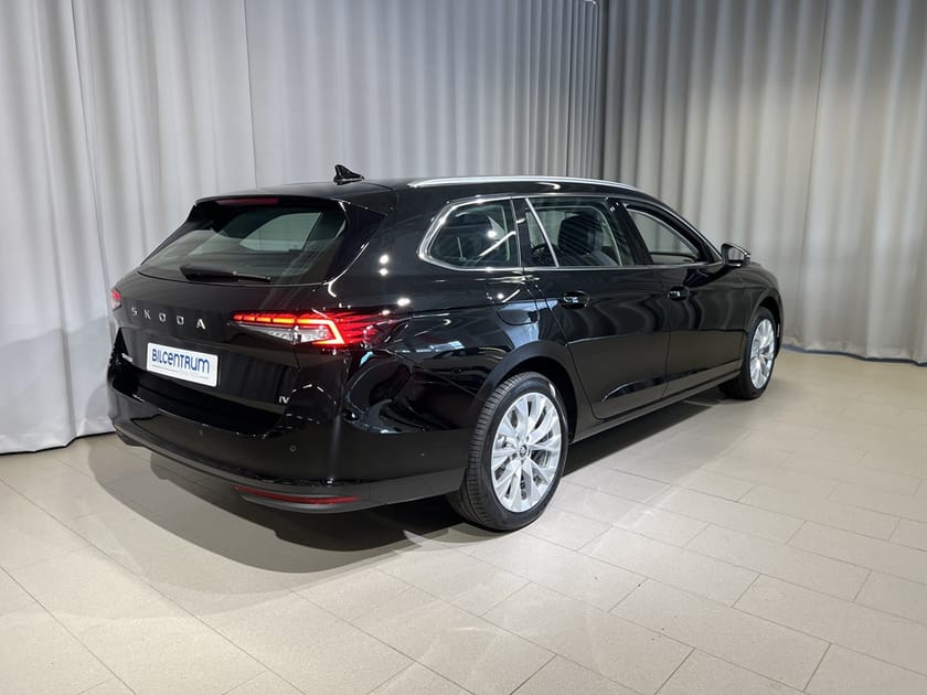 Bild 5 av Škoda Superb iV Kombi Combi Selection 1,5 TSI 204 Hk DSG, Drag
