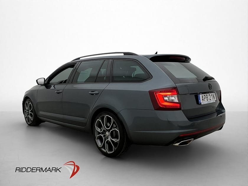 Bild 4 av Škoda Octavia Kombi RS Skoda 245hk P-Värmare Canton Cockpit Kamera