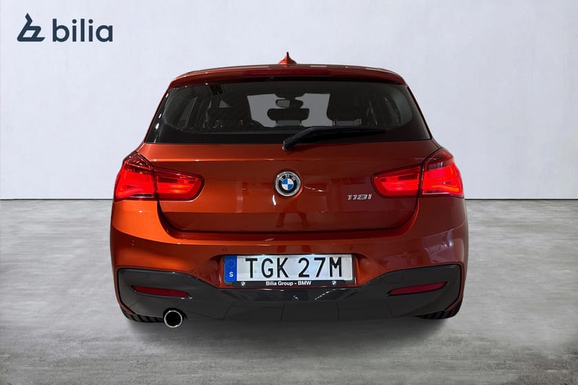 Bild 4 av BMW 118i M-Sport / Läder / 1 år Garanti / Bluetooth