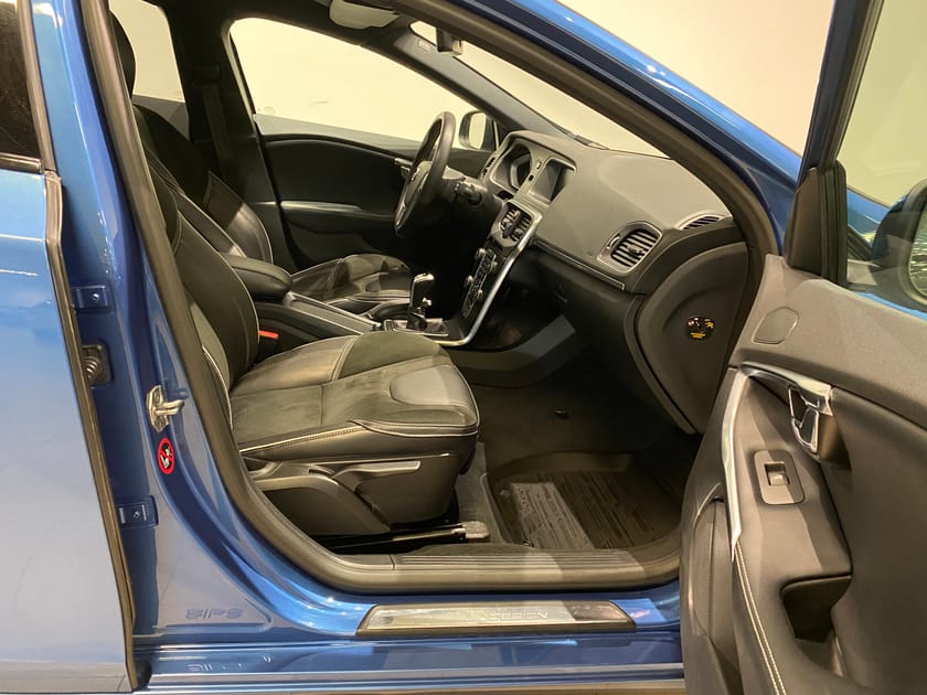Bild 4 av Volvo V40 D2 Business Adv R-Design