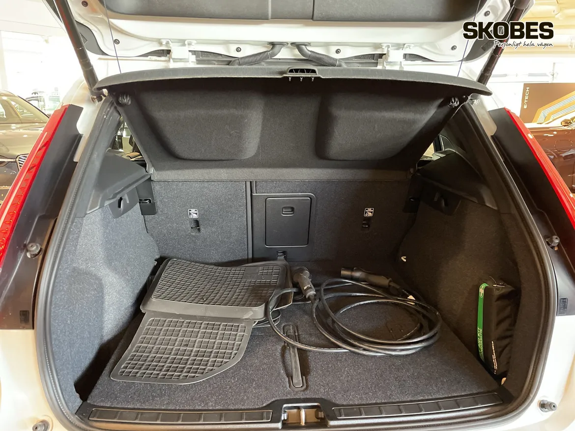 Volvo EX40 Single Motor Extended Range