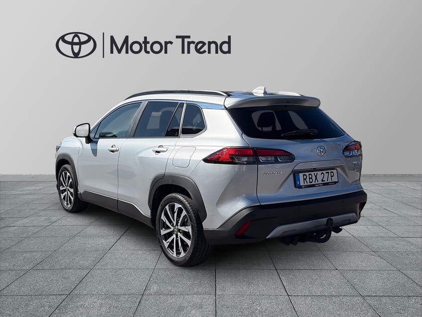 Bild 3 av Toyota Corolla Cross Hybrid AWD-i 2,0 EXECUTIVE SKINN JBL