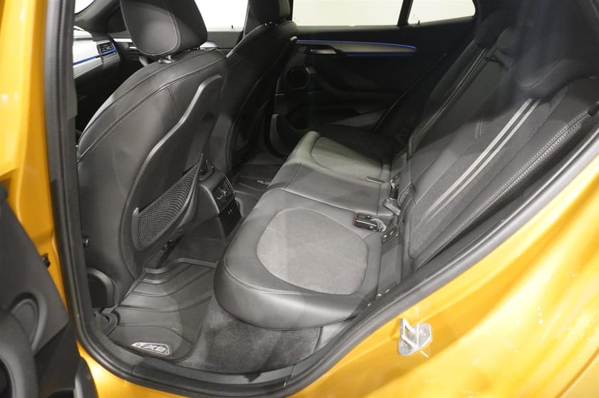 Bild 5 av BMW X2 xDrive25e M Sport Kamera HUD Navi Plus