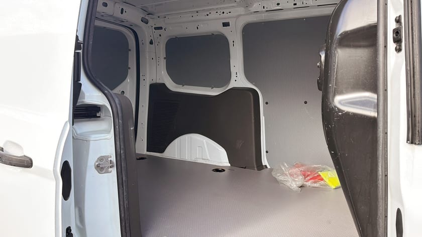 Bild 5 av Ford Transit Connect 240 LWB L2 1,5L 120HK Automat / Värmare / Carplay
