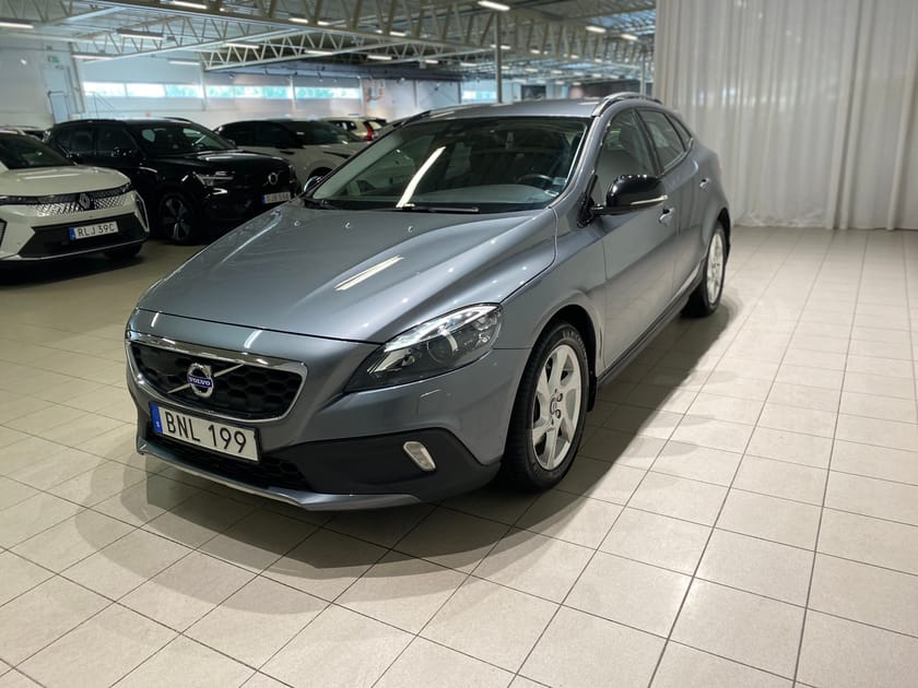 Bild 2 av Volvo V40 Cross Country D3 Momentum Business E