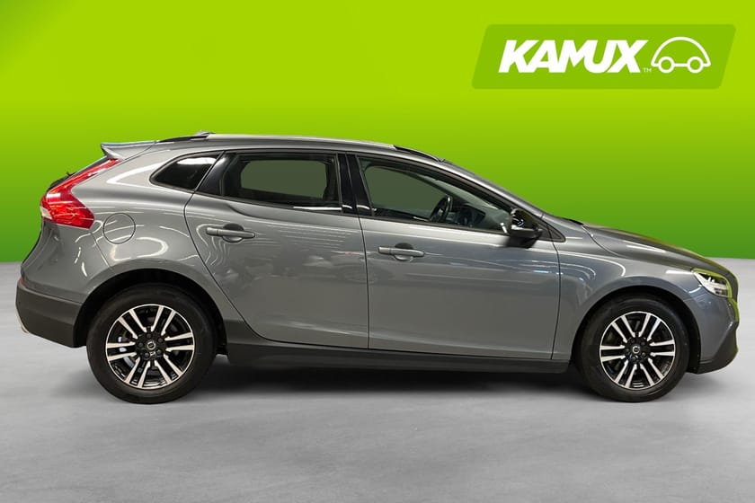 Bild 2 av Volvo V40 Cross Country D3 Business Advanced Sensorer Farthållare VOC
