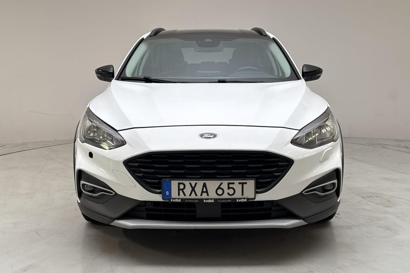 Bild 5 av Ford Focus Active 1.0T EcoBoost 5dr (125hk) Backkamera