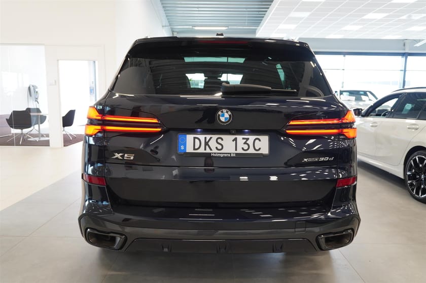 Bild 4 av BMW X5 xDrive30d M-Sport Pro Innovation Värmare Massage DAP 22
