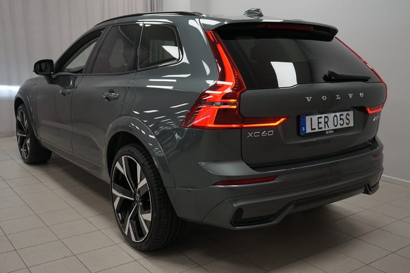 Bild 3 av Volvo XC60 T6 Plus Dark Nordic Edition | Ventilerat nappaläder | Ryggmassage framstolar |