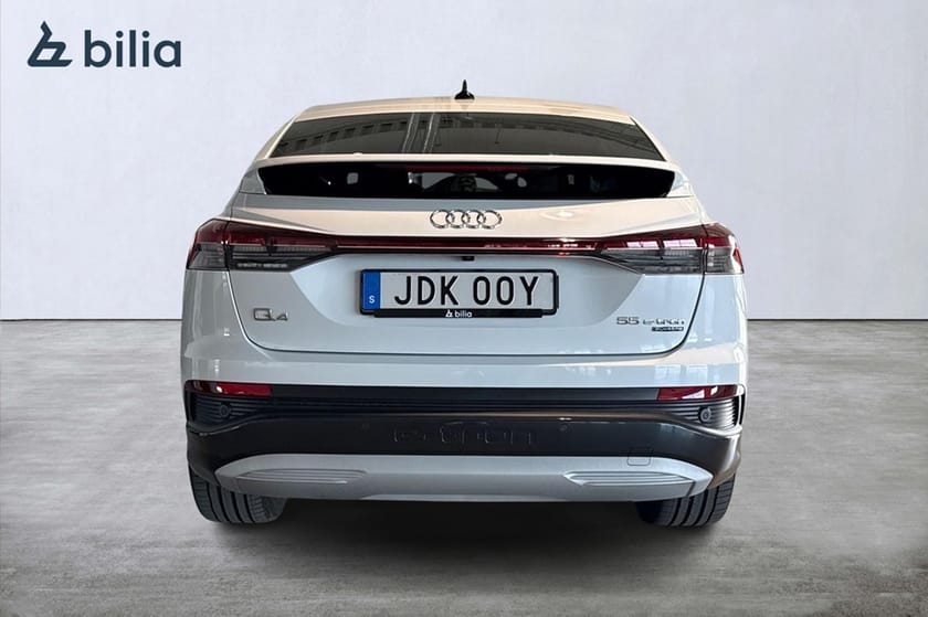 Bild 4 av Audi Q4 55 Sportback e-tron quattro PROLINE ADVANCE 340HK /BACKKAMERA