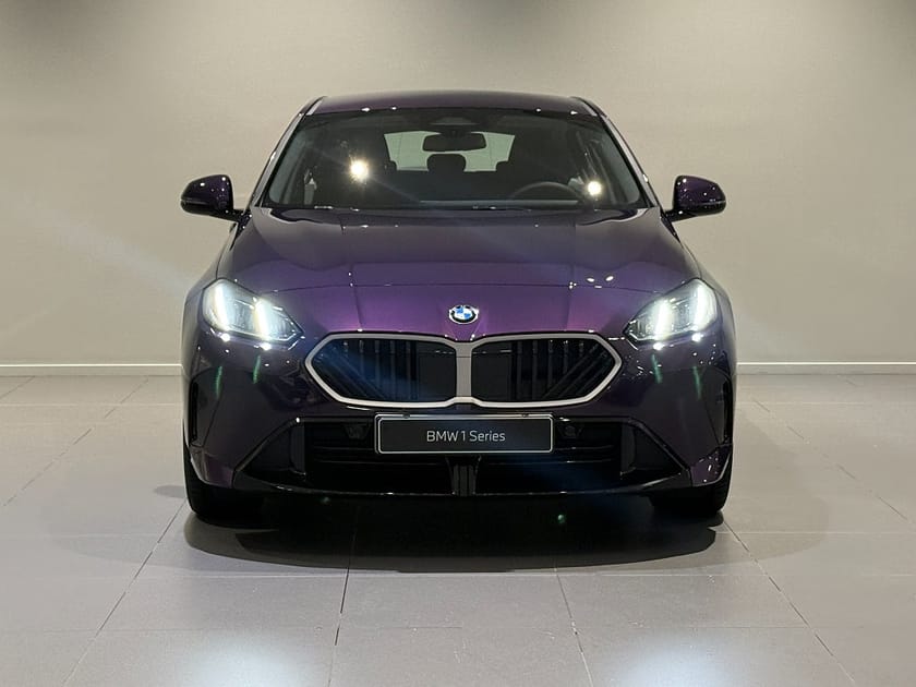 Bild 2 av BMW 120 M Sport Design Drive/Park Assist Rattvärme 18"