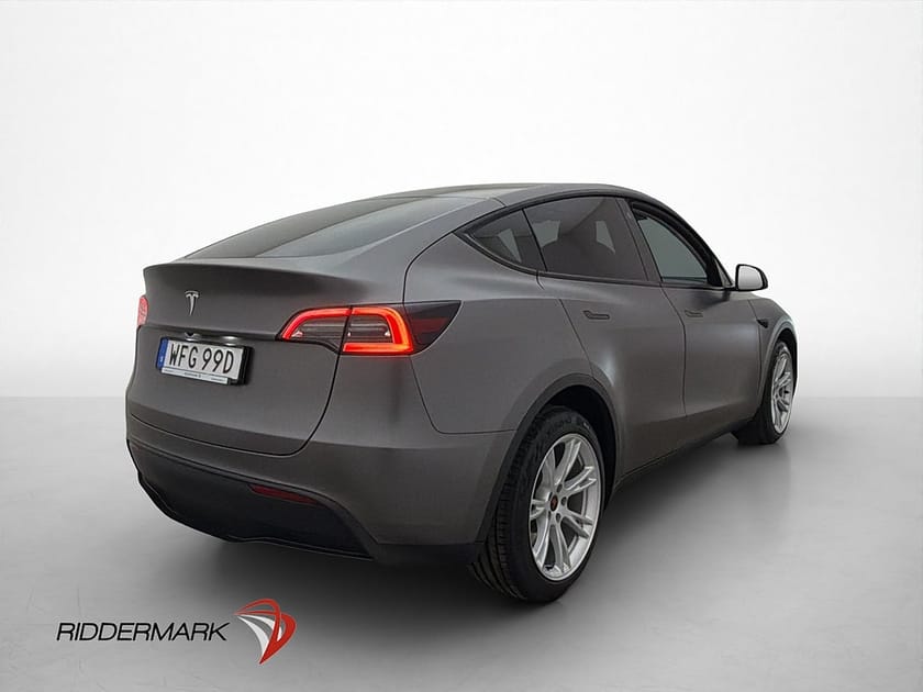 Bild 5 av Tesla Model Y Long Range AWD Autopilot Värmepump Svensksåld