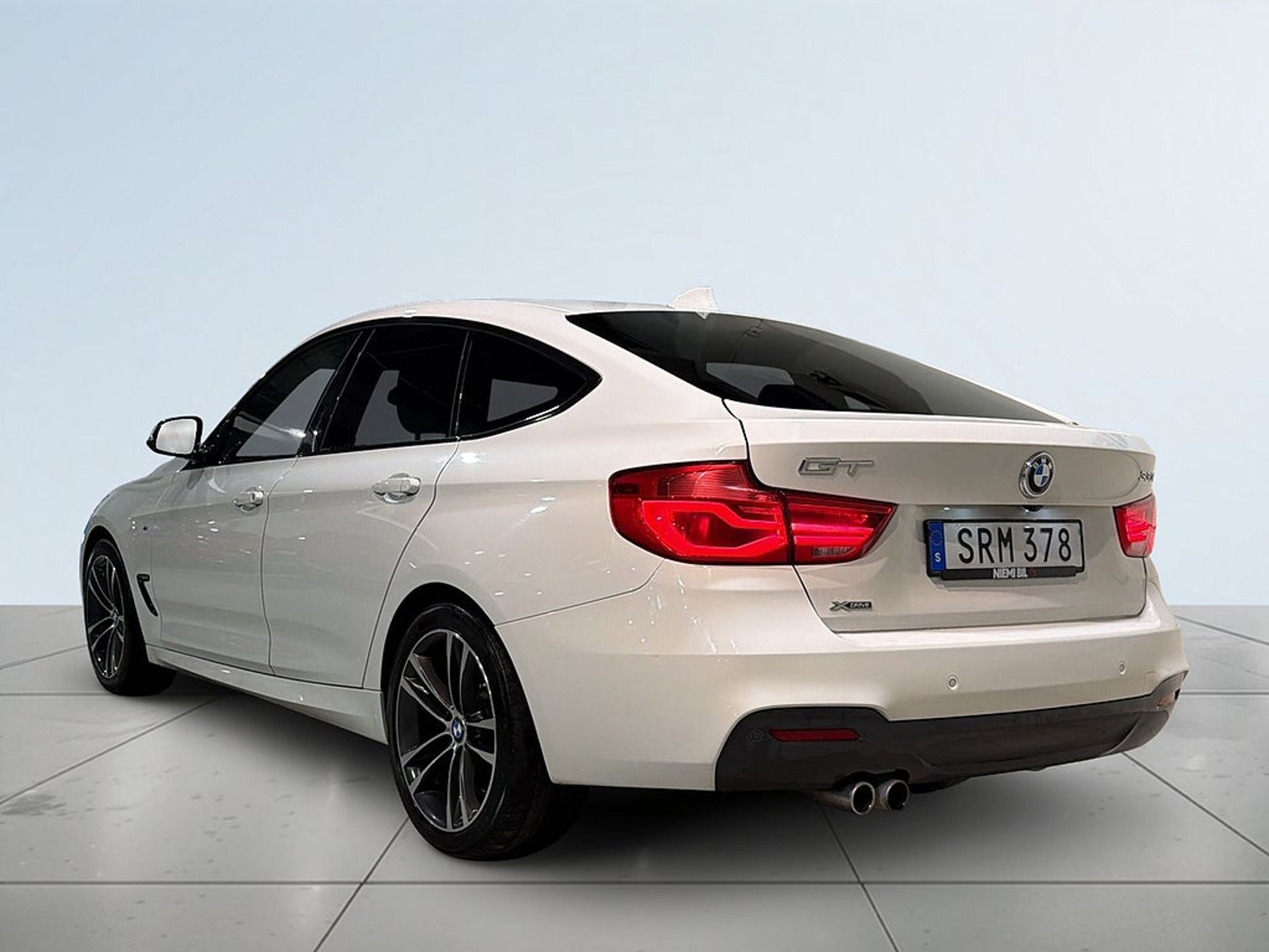 BMW 330 2018, kuva 5/10