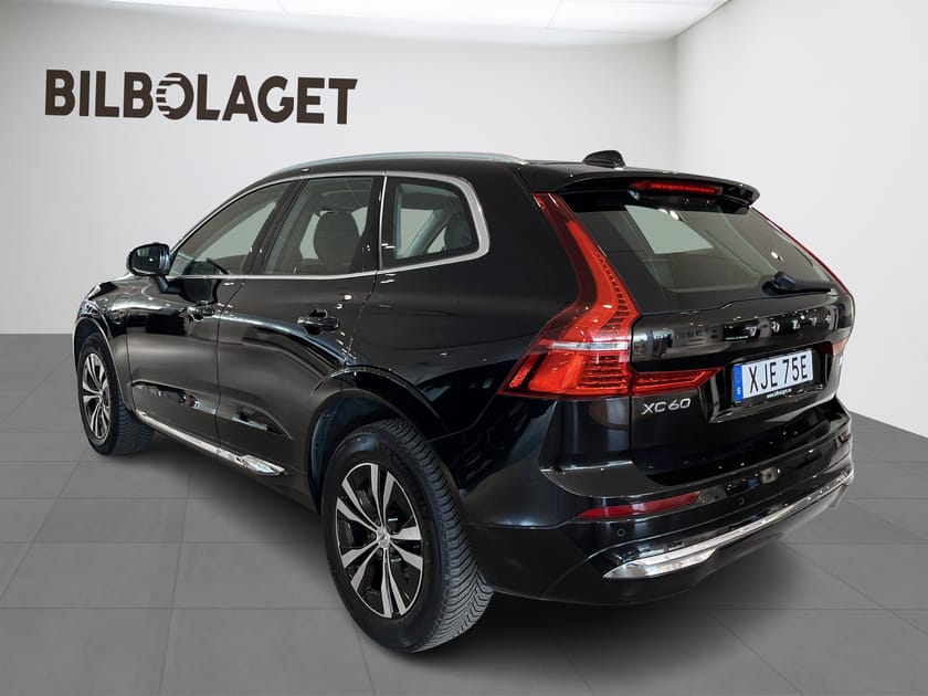 Bild 3 av Volvo XC60 Recharge T6 Core Bright (DRAG/KAMERA/NAV)