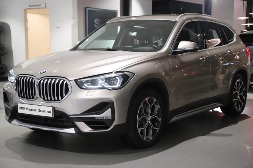 Bild 1 av BMW X1 xDrive25e xDrive 25e / Sportstolar / HUD / Backkamera