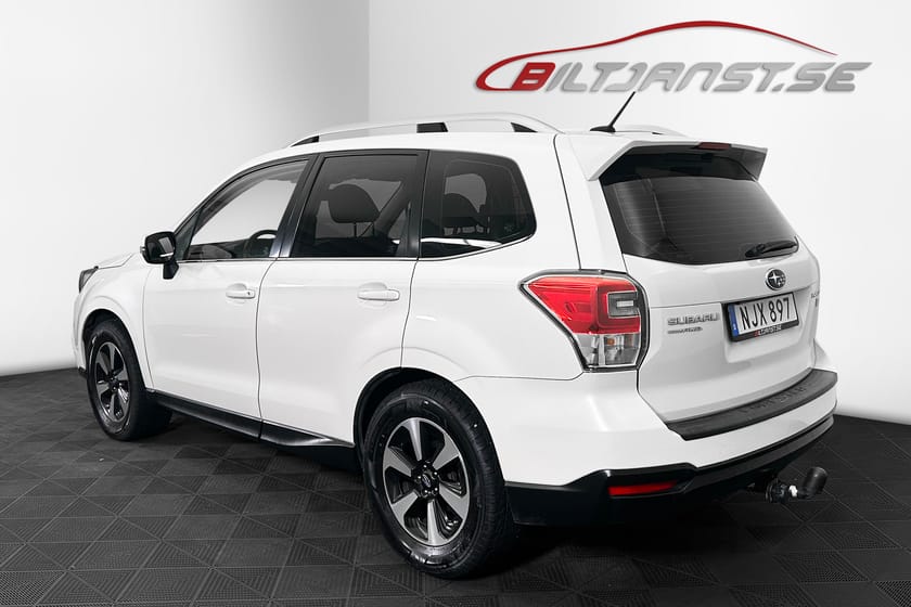 Bild 3 av Subaru Forester 2.0 4WD Lineartronic 147hk Dragkrok