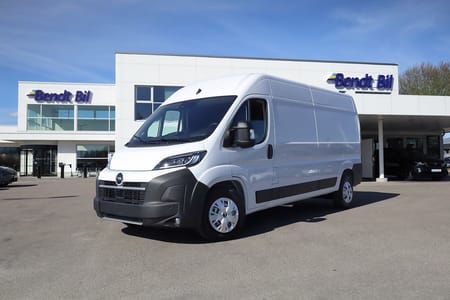 Opel Movano Van