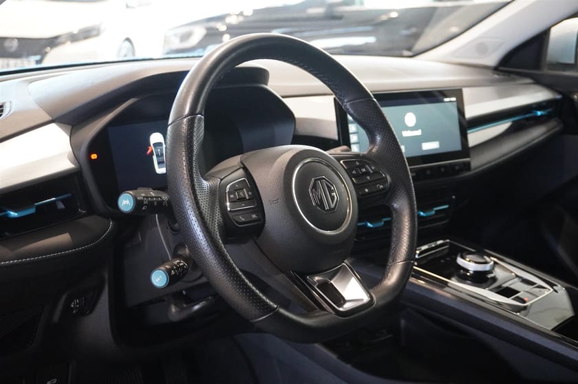 Bild 2 av MG 5 Standard Range