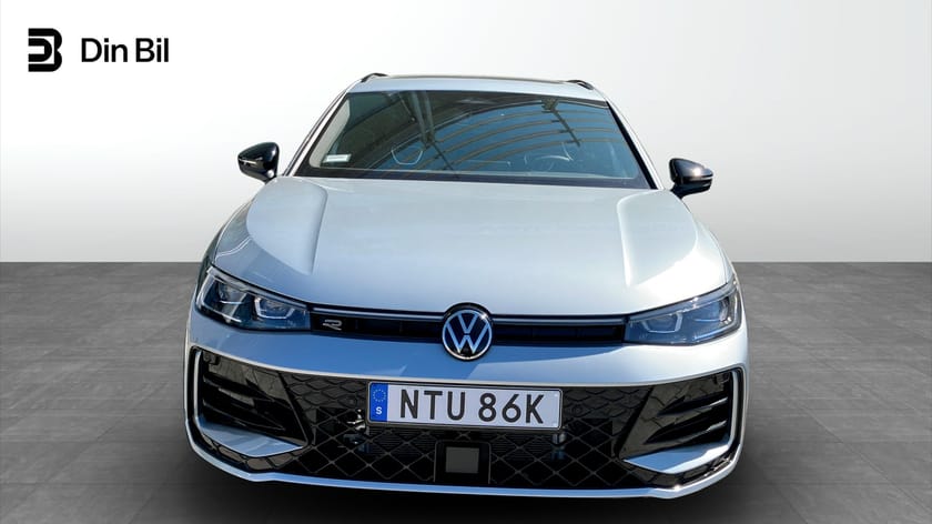 Bild 4 av Volkswagen Passat Variant eHybrid 272 DSG6 R-LINE