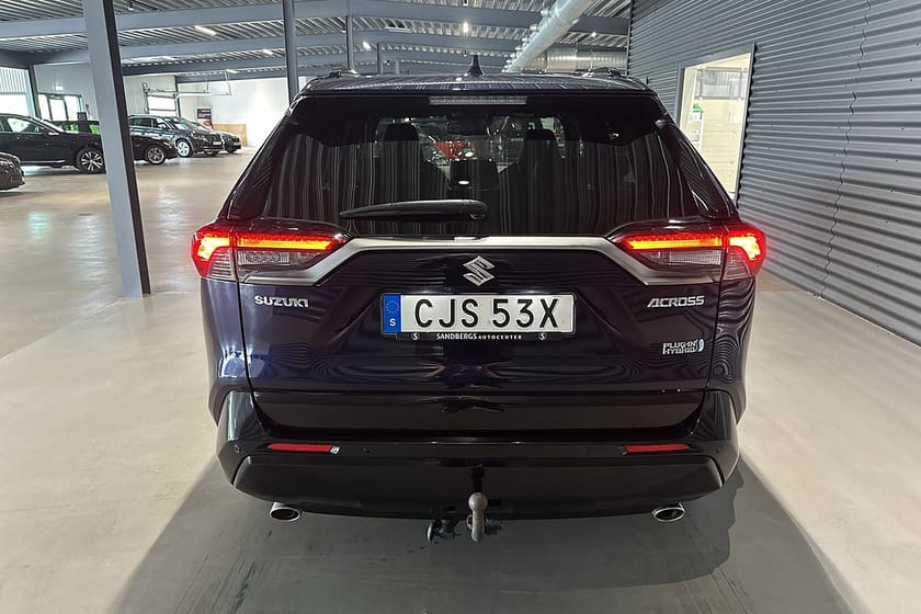 Bild 5 av Suzuki Across Plug-in Hybrid 2.5 E-FOUR E-CVT Inclusive B-kamera Drag
