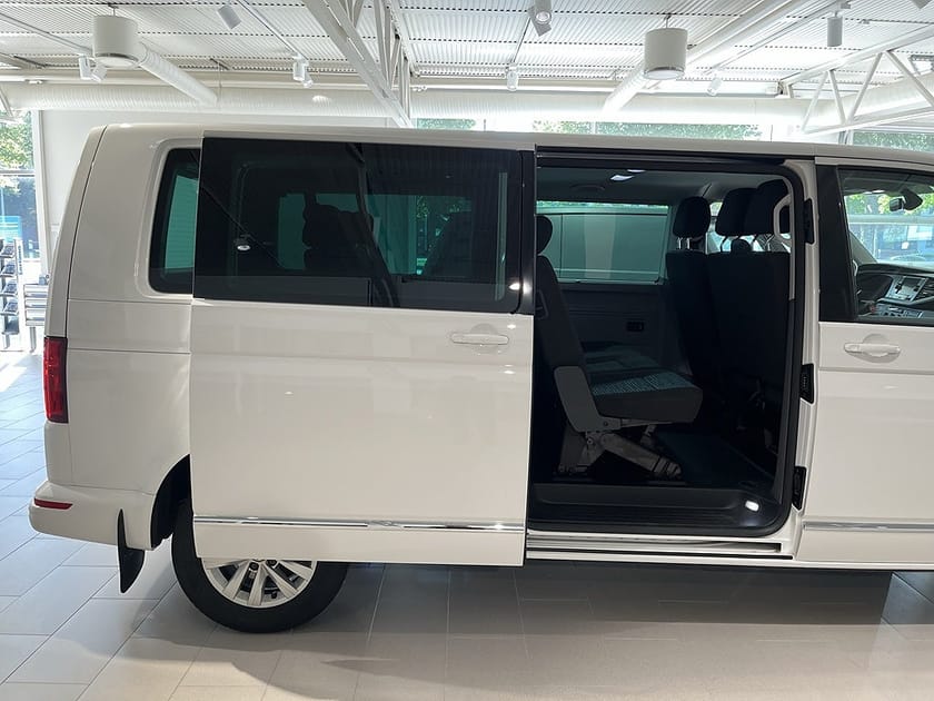 Bild 4 av Volkswagen Caravelle T6 Comfortline lhb 2.0 TDI DSG
