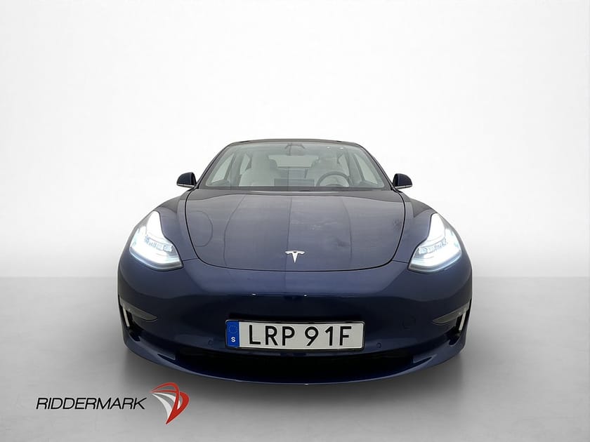 Bild 3 av Tesla Model 3 Long Range AWD 440hk Pano Kamera Navi Läder