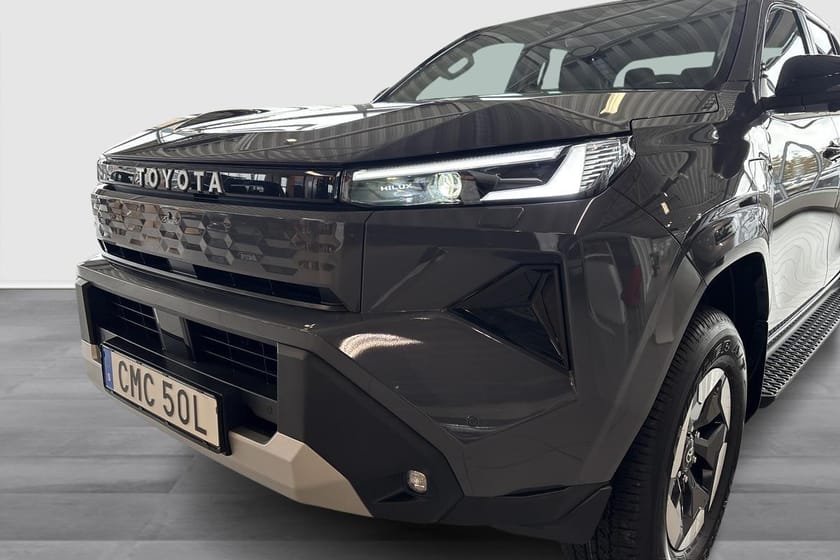 Bild 4 av Toyota Hilux BEV